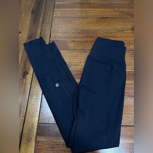 Fast and Free Lululemon 25”
